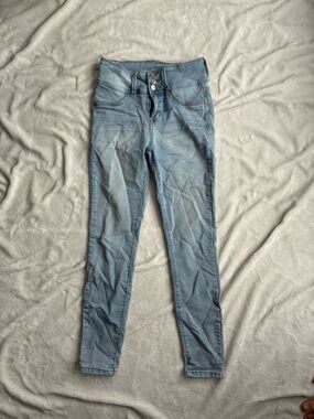 Light Blue Women's High-Rise Skinny Jeans